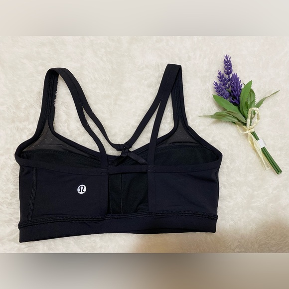 lululemon athletica Tops - Lululemon Black Sports Bra 🖤 $30